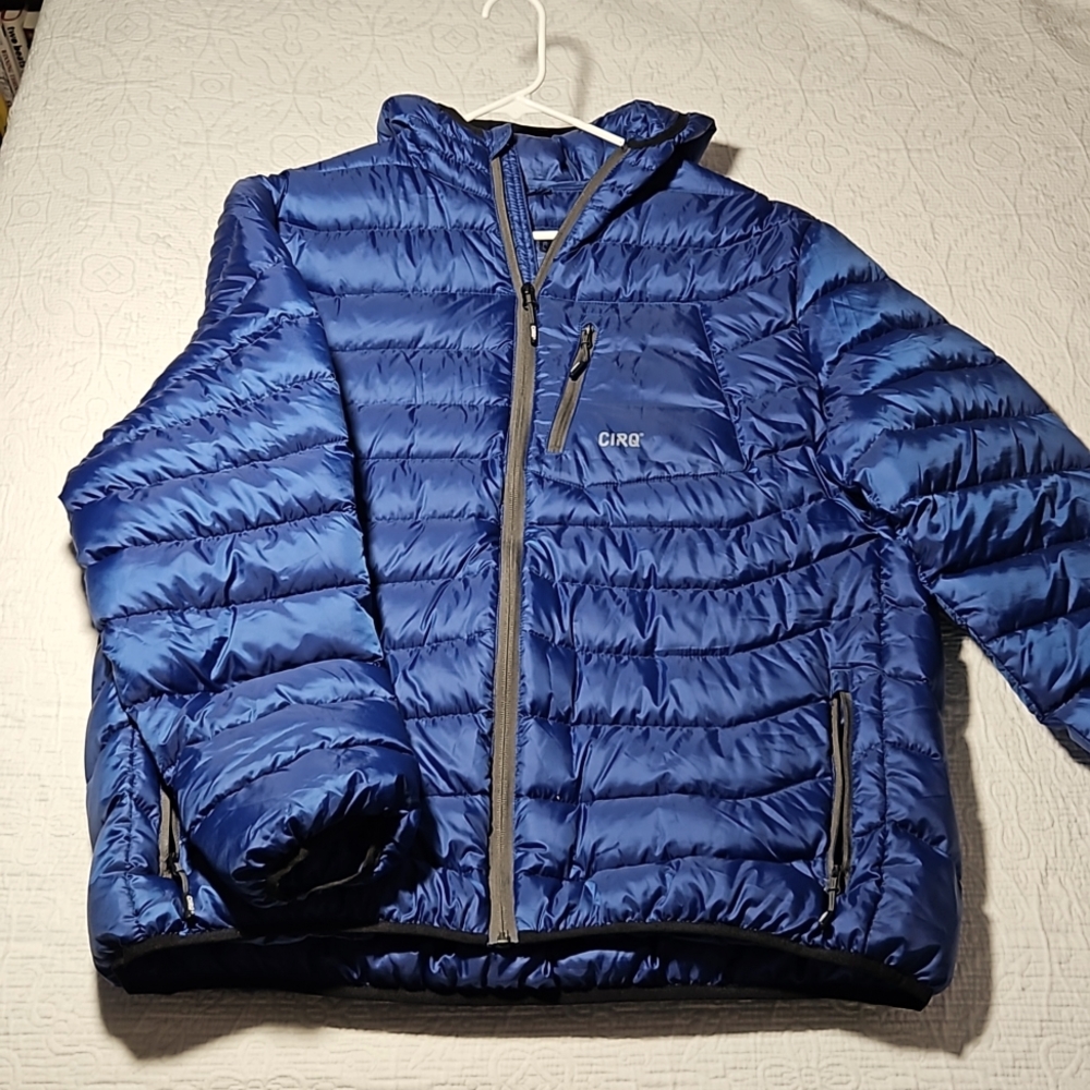 CIRQ PAX Hooded Jacket